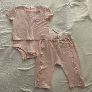NWT Robeez-Girls’ Pink Elephant Top/Bottom Set- 3/6M